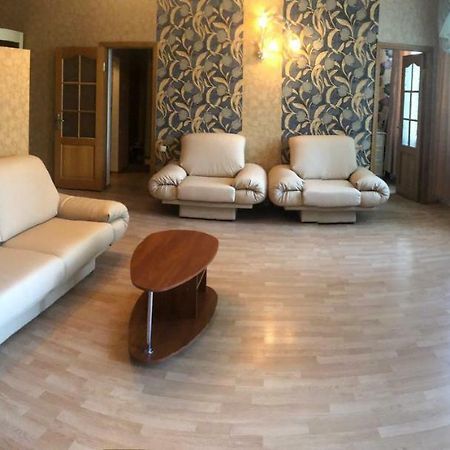 Grace Apartments Odessa Exterior foto